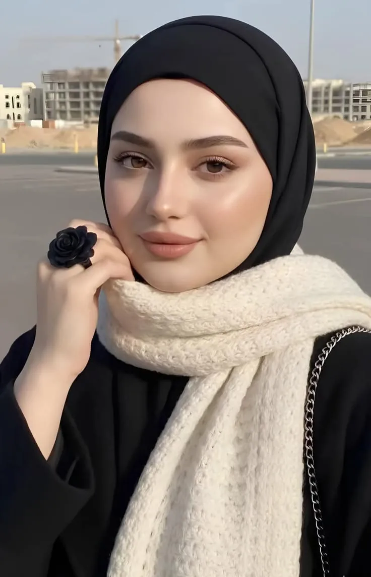 Arzu - Sarıyer Escort