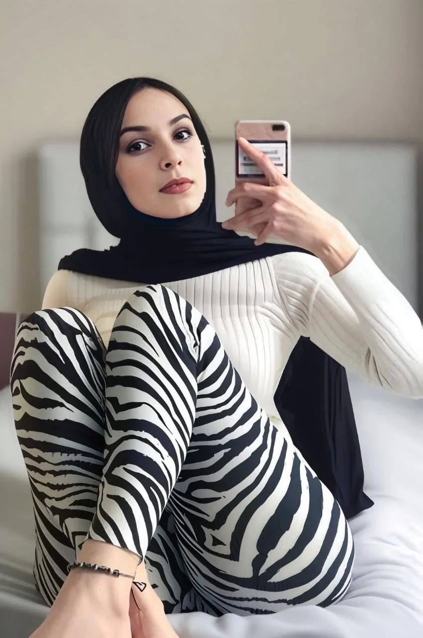Şeyma - Sarıyer Escort