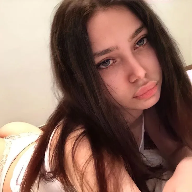 Zehra - Sarıyer Escort