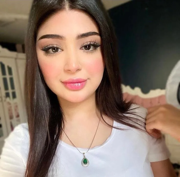 Ceren - Sarıyer Escort