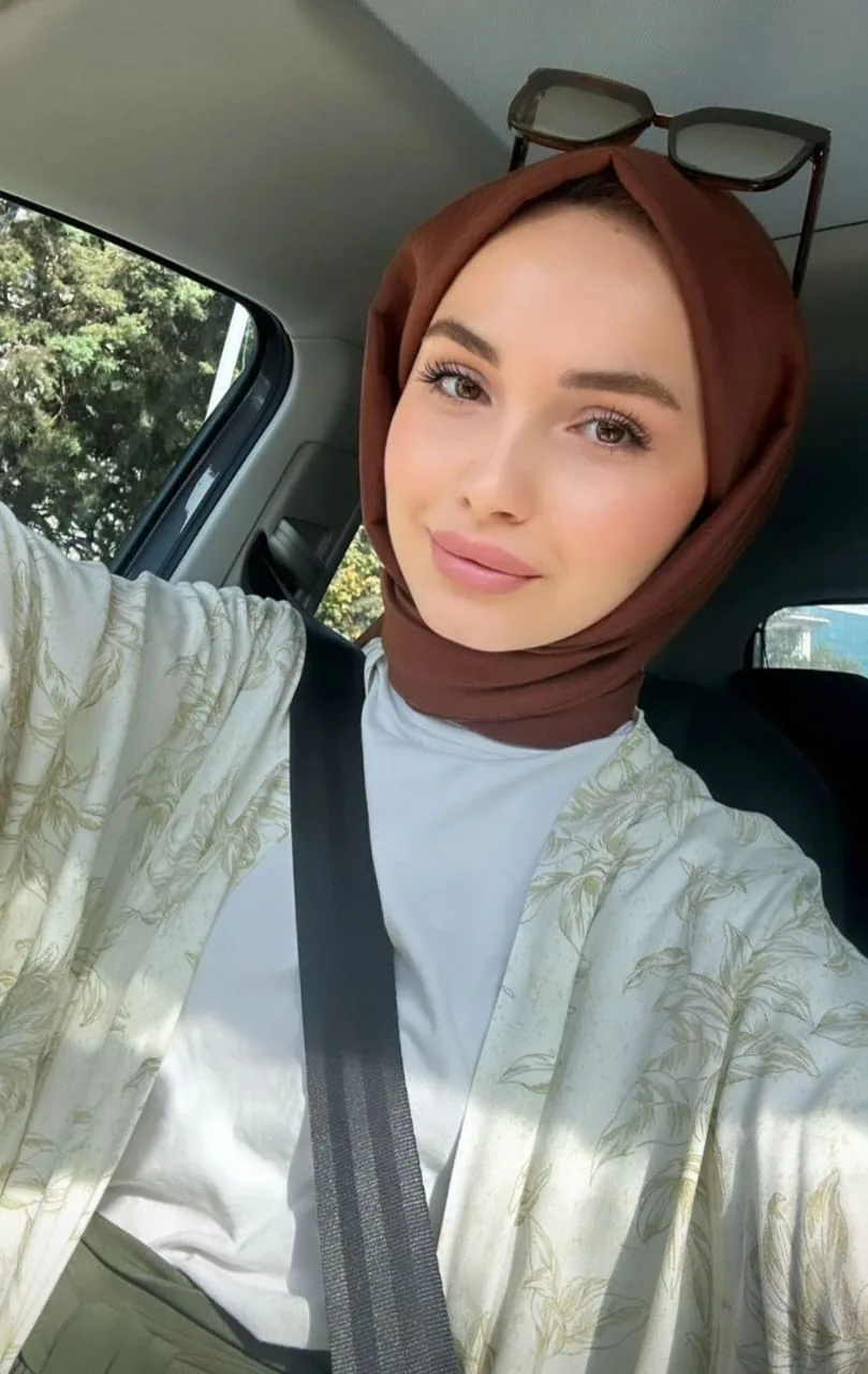 Çağla - Sarıyer Escort