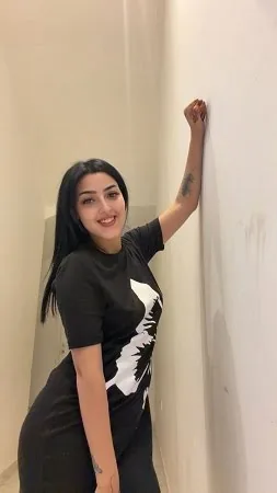 Selin - Sarıyer Escort