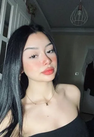 Melike - Sarıyer Escort