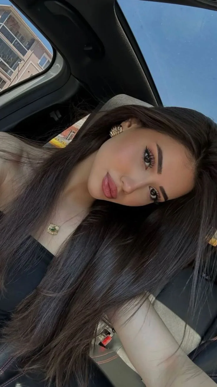 Selen - Sarıyer Escort